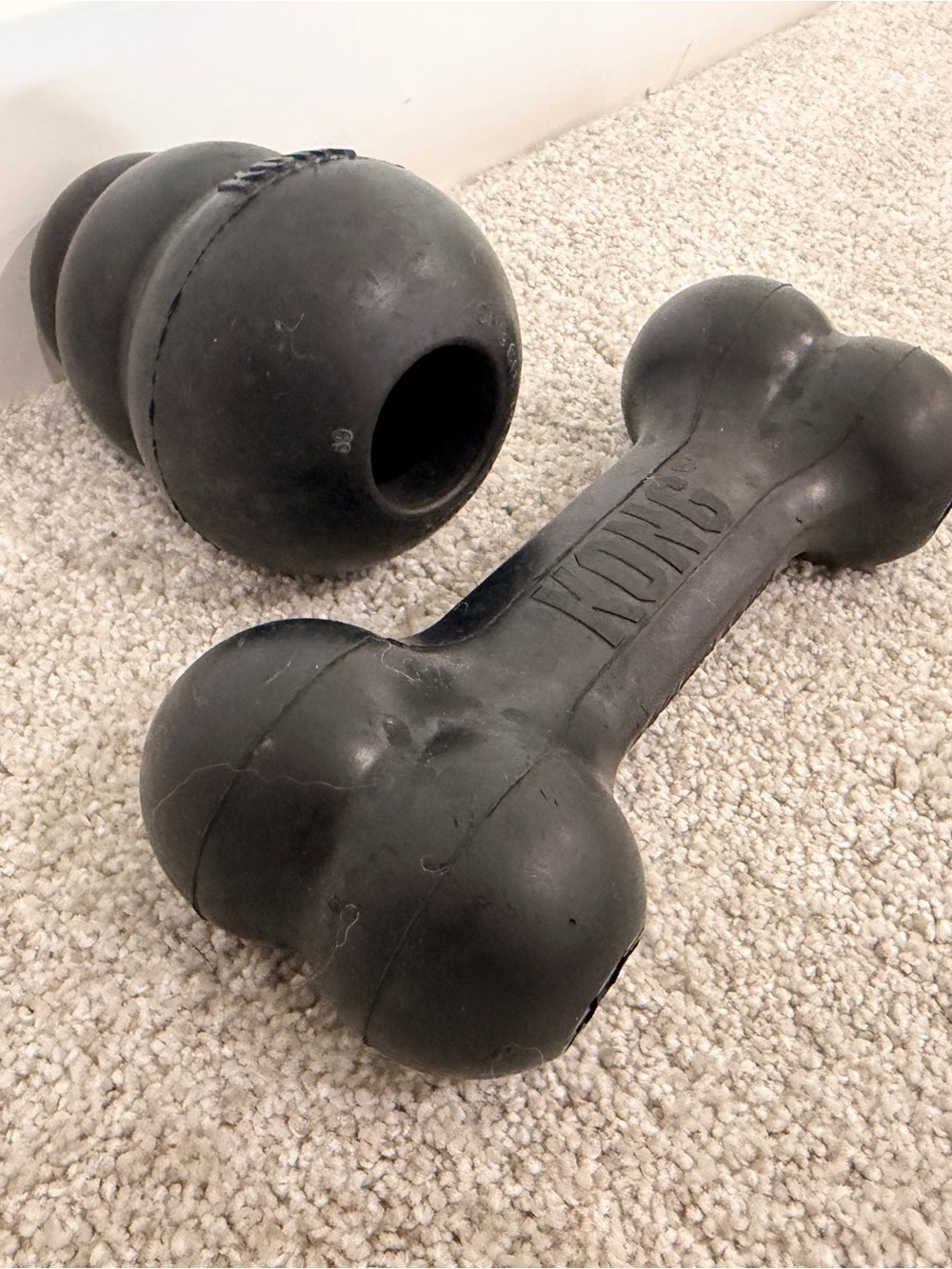 Set of 2 KONG Black Durable Rubber Dog Toys - great condition